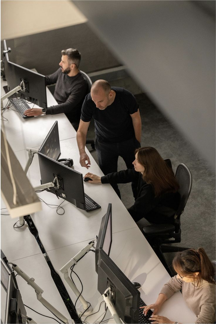 Operational dashboard view with network performance metrics